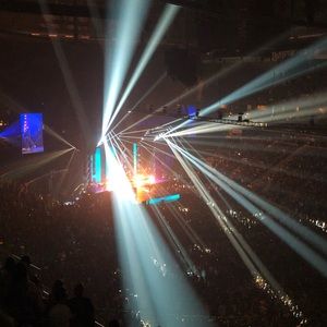 Meet your Posher, Kara